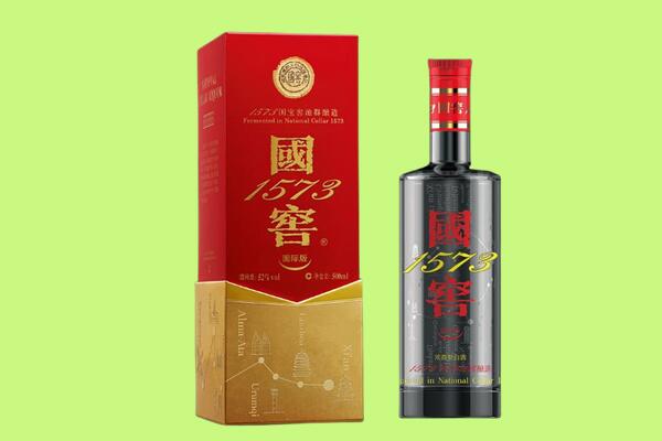 宝应县回收国窖1573.jpg